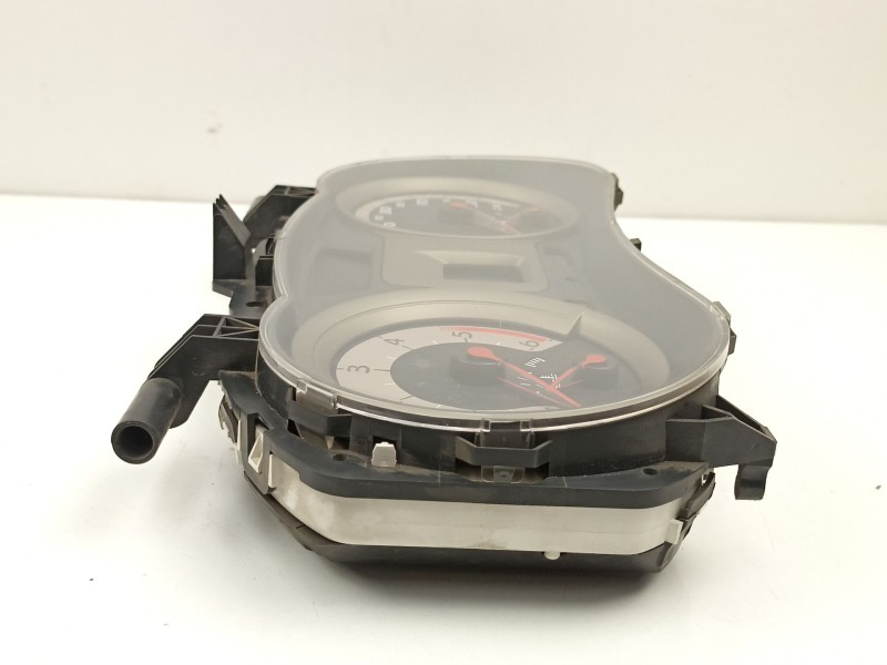 Recambio de cuadro instrumentos para renault clio iii (br0/1, cr0/1) 1.5 dci (br17, cr17) referencia OEM IAM 8200582709  