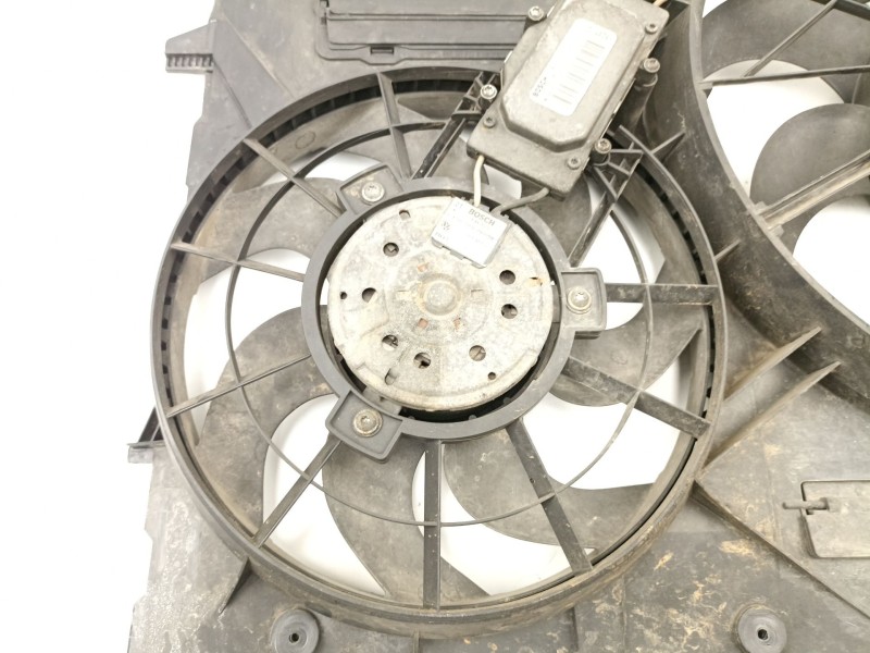 Recambio de electroventilador para volkswagen touareg (7la, 7l6, 7l7) 2.5 r5 tdi referencia OEM IAM 7L0121203F  