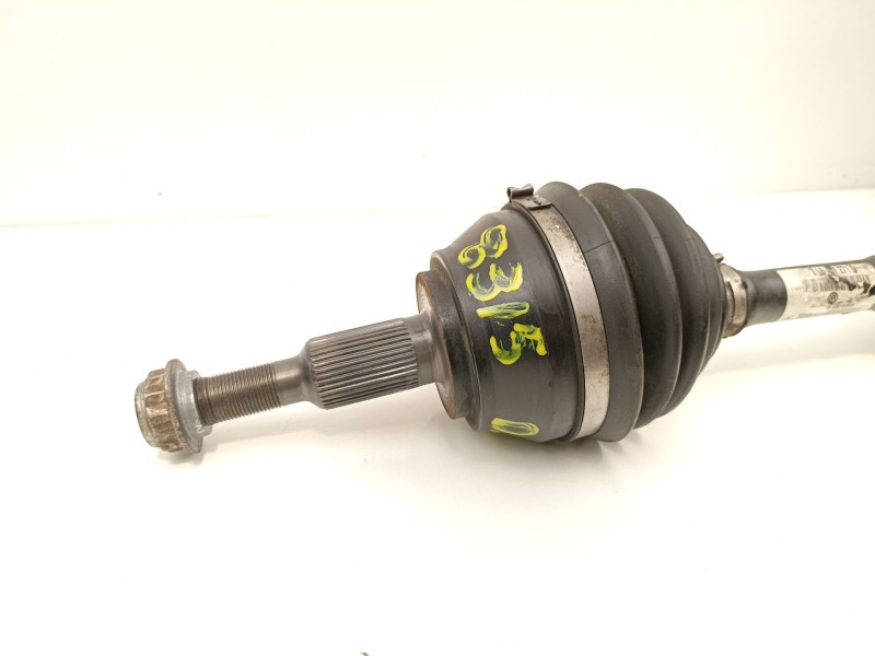 Recambio de transmision delantera derecha para volkswagen touareg (7la, 7l6, 7l7) 2.5 r5 tdi referencia OEM IAM 7L6407271D  