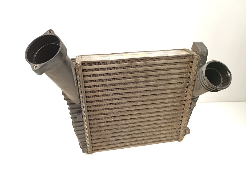 Recambio de radiador intercooler para volkswagen touareg (7la, 7l6, 7l7) 2.5 r5 tdi referencia OEM IAM 7L0145803A  