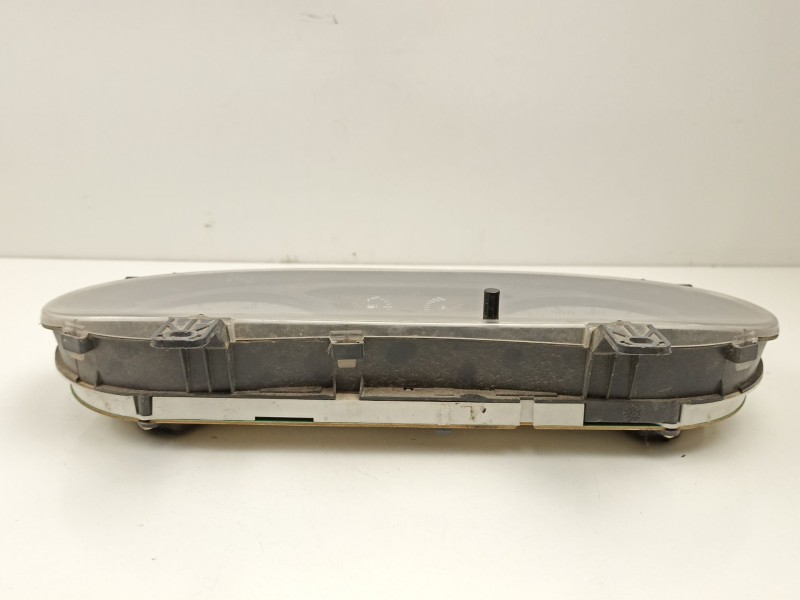 Recambio de cuadro instrumentos para renault kangoo 1.9 dci /f9q 37 4x4 referencia OEM IAM 8200176652  