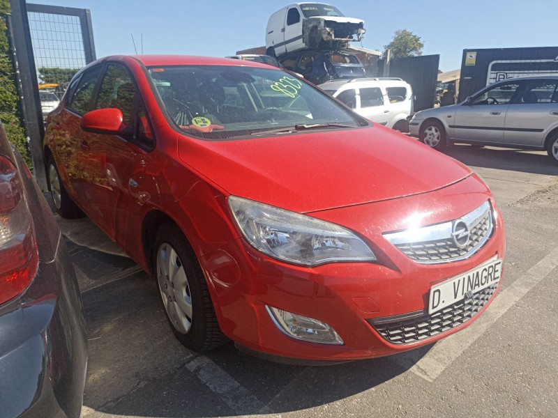 opel astra j (p10) del año 2009