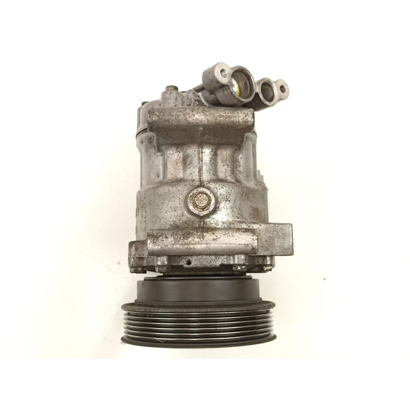 Recambio de compresor aire acondicionado para renault clio iii (br0/1, cr0/1) 1.5 dci (br17, cr17) referencia OEM IAM 8200365787