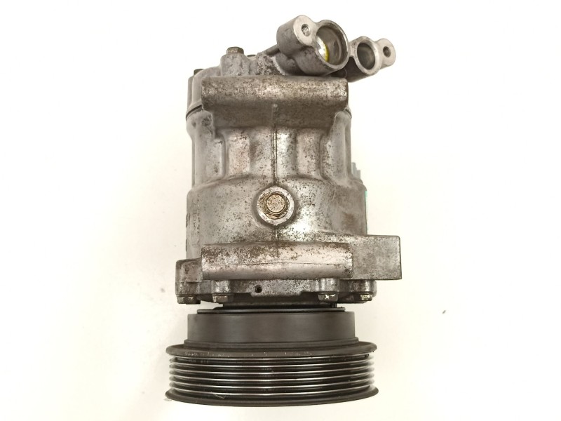 Recambio de compresor aire acondicionado para renault clio iii (br0/1, cr0/1) 1.5 dci (br17, cr17) referencia OEM IAM 8200365787