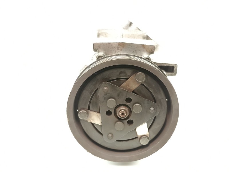 Recambio de compresor aire acondicionado para renault clio iii (br0/1, cr0/1) 1.5 dci (br17, cr17) referencia OEM IAM 8200365787