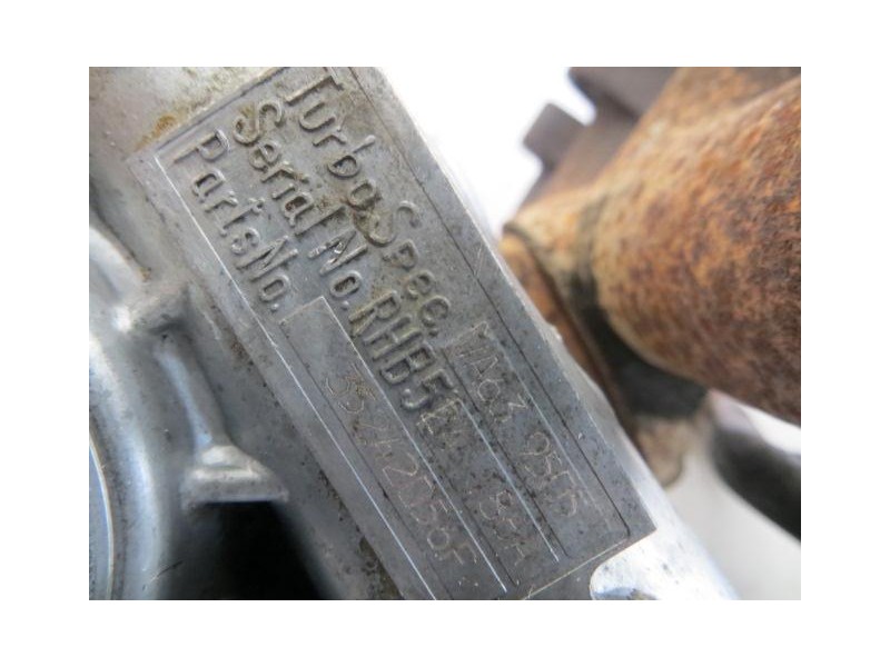 Recambio de turbo : chrysler voyager : 2.2 d-moo (115,60cv) 5p [1996] para chrysler voyager 2.2 d-moo referencia OEM IAM VA63950