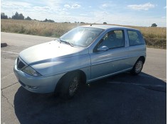 lancia y (840_) del año 2001