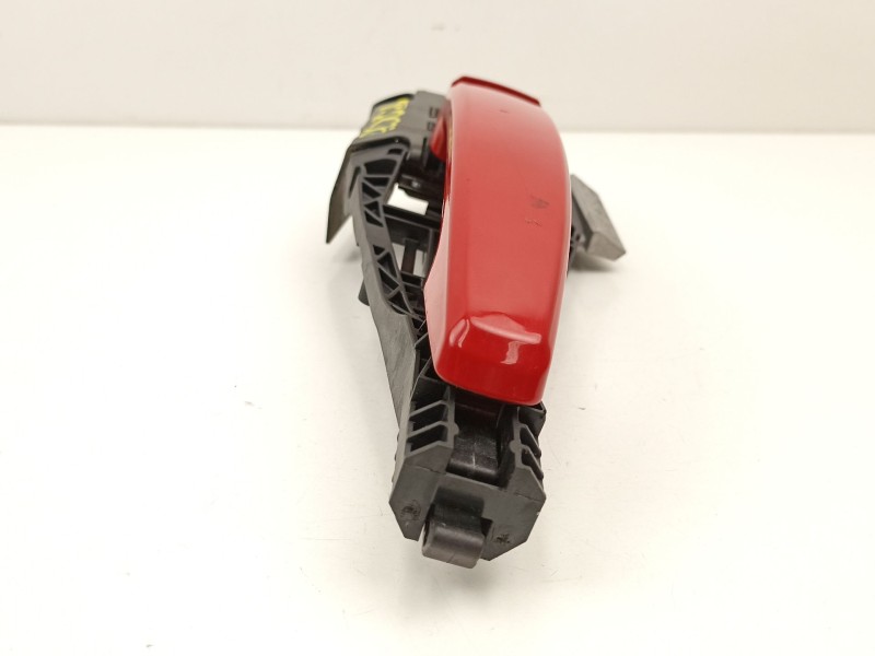 Recambio de manilla trasera derecha para opel astra j (p10) 1.3 cdti (68) referencia OEM IAM 13577495  