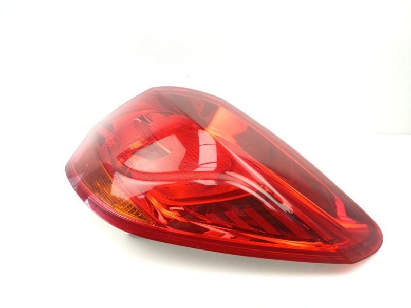 Recambio de piloto trasero derecho para opel astra j (p10) 1.3 cdti (68) referencia OEM IAM 13306454  