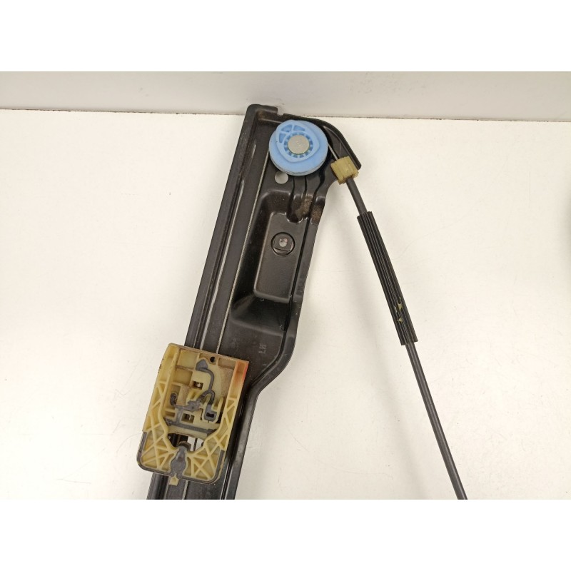 Recambio de elevalunas delantero izquierdo para opel astra j (p10) 1.3 cdti (68) referencia OEM IAM 13350757 912048106 