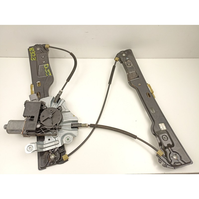 Recambio de elevalunas delantero izquierdo para opel astra j (p10) 1.3 cdti (68) referencia OEM IAM 13350757 912048106 