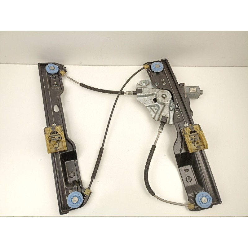 Recambio de elevalunas delantero derecho para opel astra j (p10) 1.3 cdti (68) referencia OEM IAM 13350759 912049106 