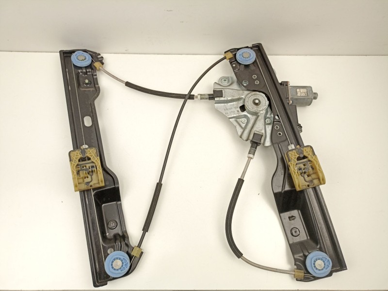 Recambio de elevalunas delantero derecho para opel astra j (p10) 1.3 cdti (68) referencia OEM IAM 13350759 912049106 