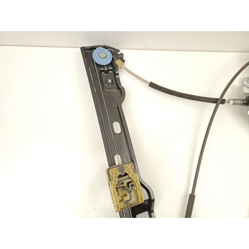 Recambio de elevalunas delantero derecho para opel astra j (p10) 1.3 cdti (68) referencia OEM IAM 13350759 912049106 