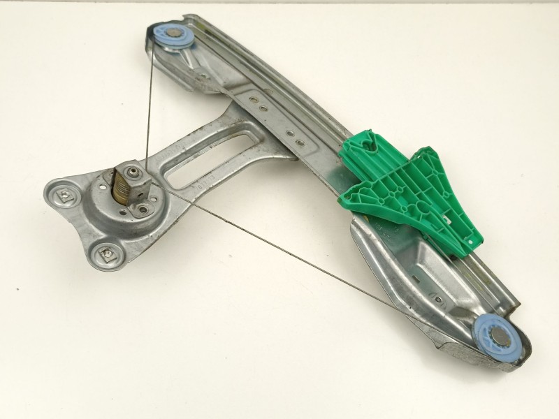 Recambio de elevalunas trasero izquierdo para opel astra j (p10) 1.3 cdti (68) referencia OEM IAM 13260131 915347104 