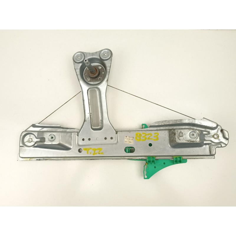 Recambio de elevalunas trasero izquierdo para opel astra j (p10) 1.3 cdti (68) referencia OEM IAM 13260131 915347104 