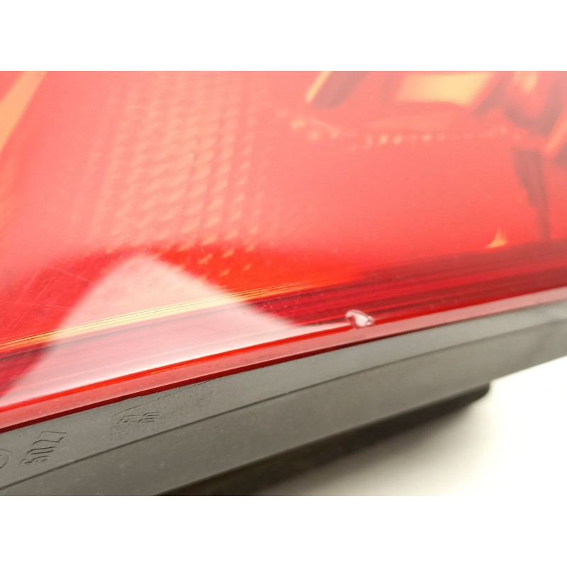 Recambio de piloto porton izquierdo para opel astra j (p10) 1.3 cdti (68) referencia OEM IAM 13306455  