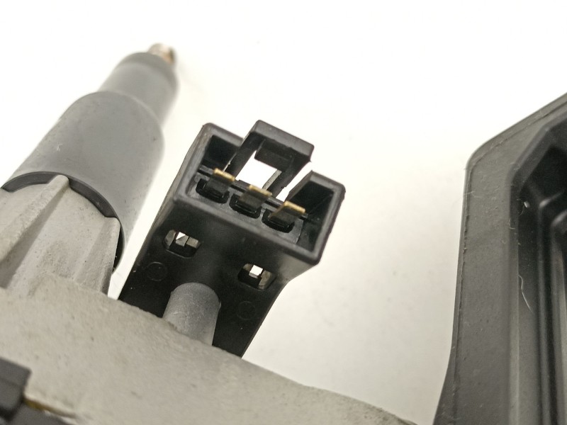 Recambio de motor limpia trasero para opel astra j (p10) 1.3 cdti (68) referencia OEM IAM 13256917  