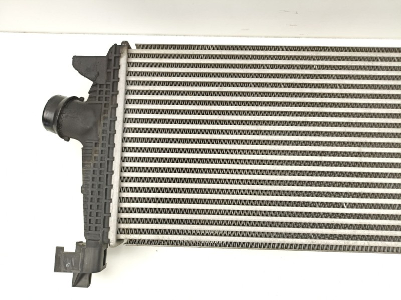 Recambio de radiador intercooler para opel astra j (p10) 1.3 cdti (68) referencia OEM IAM 13267646  