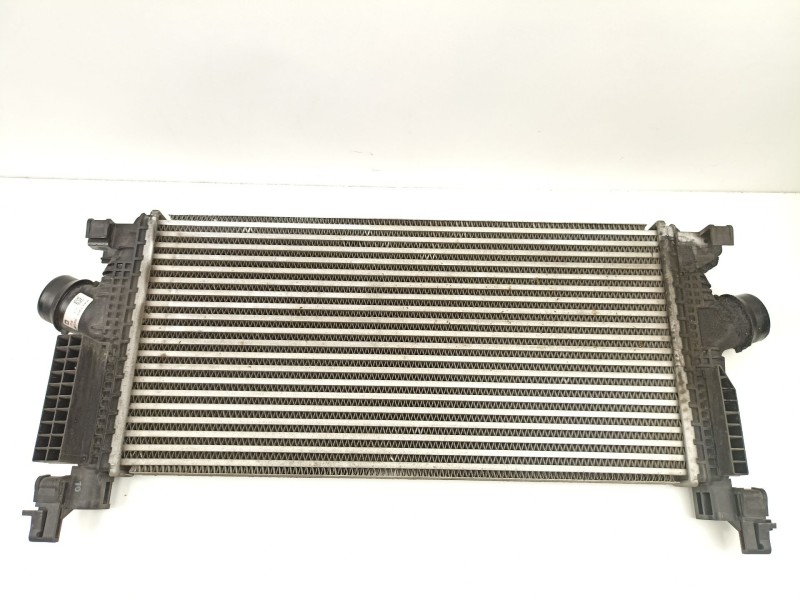 Recambio de radiador intercooler para opel astra j (p10) 1.3 cdti (68) referencia OEM IAM 13267646  