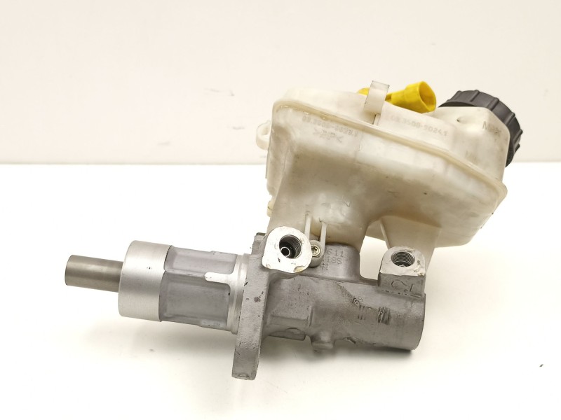 Recambio de bomba de freno para opel astra j (p10) 1.3 cdti (68) referencia OEM IAM 13292290  