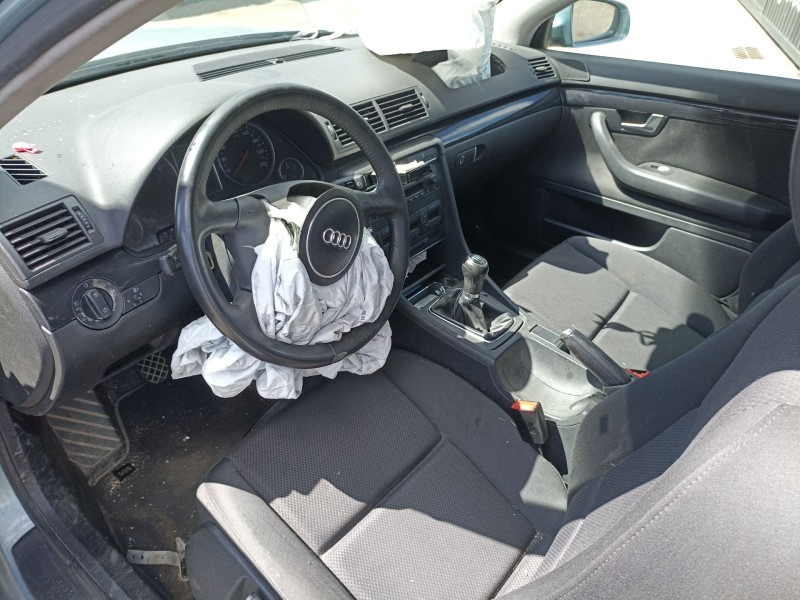 audi a4 b6 (8e2) del año 2000