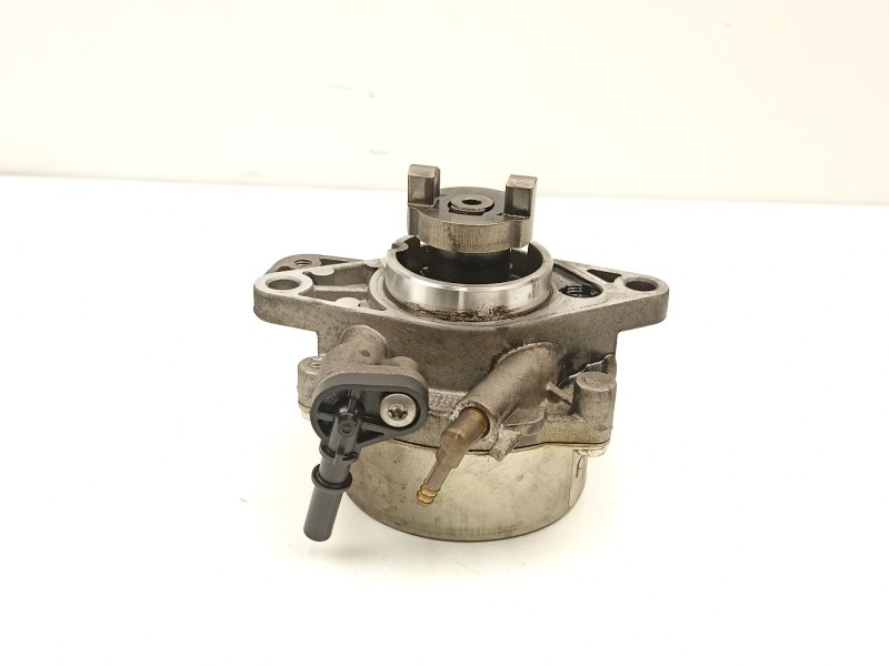 Recambio de depresor freno para opel astra j (p10) 1.3 cdti (68) referencia OEM IAM 55221036  