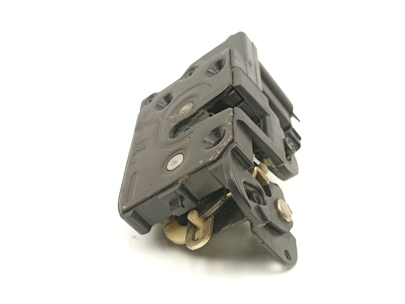 Recambio de cerradura puerta delantera izquierda para hyundai getz 1.4 g referencia OEM IAM 813101C000  