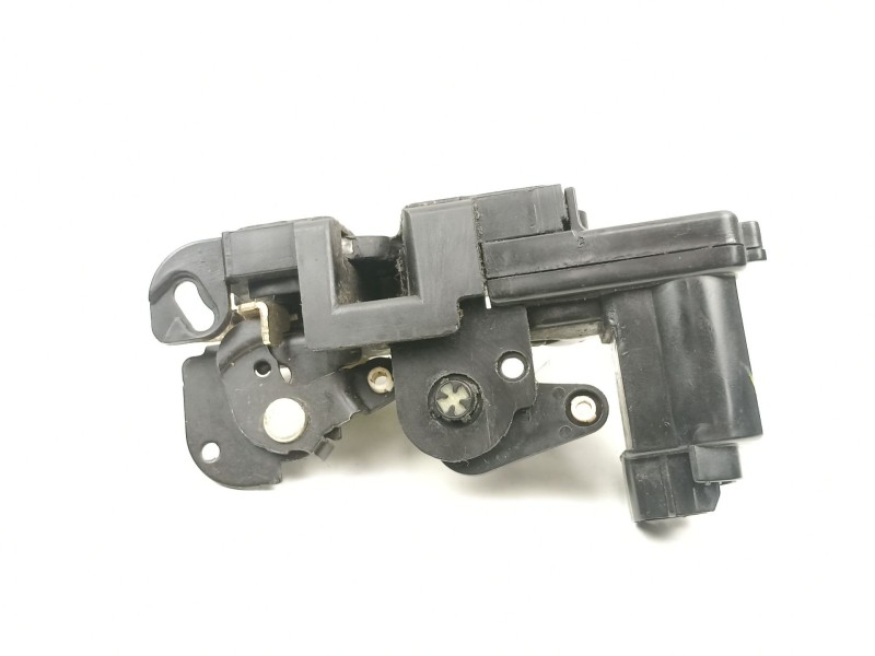 Recambio de cerradura puerta delantera izquierda para hyundai getz 1.4 g referencia OEM IAM 813101C000  