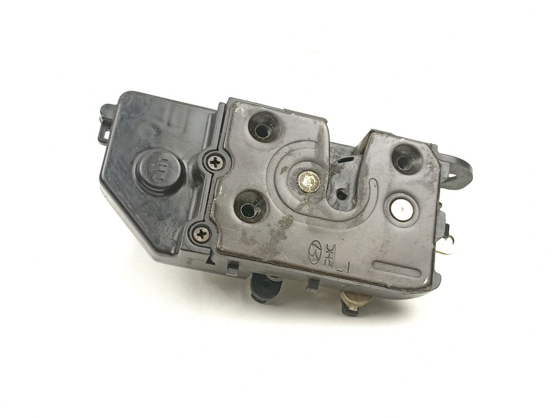 Recambio de cerradura puerta delantera izquierda para hyundai getz 1.4 g referencia OEM IAM 813101C000  
