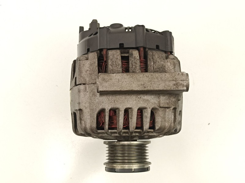 Recambio de alternador para opel astra j (p10) 1.3 cdti (68) referencia OEM IAM 13505392 TG12C105 