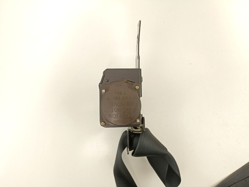 Recambio de cinturon seguridad delantero derecho para mitsubishi montero (l040) 2.5 td (l044g, l049g) referencia OEM IAM MB74135