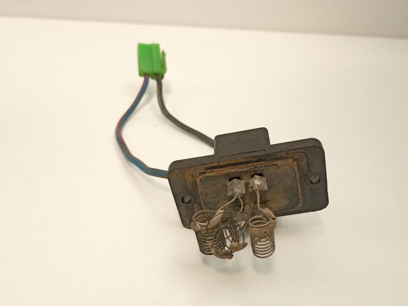 Recambio de motor calefaccion para mitsubishi montero (l040) 2.5 td (l044g, l049g) referencia OEM IAM MB239411  