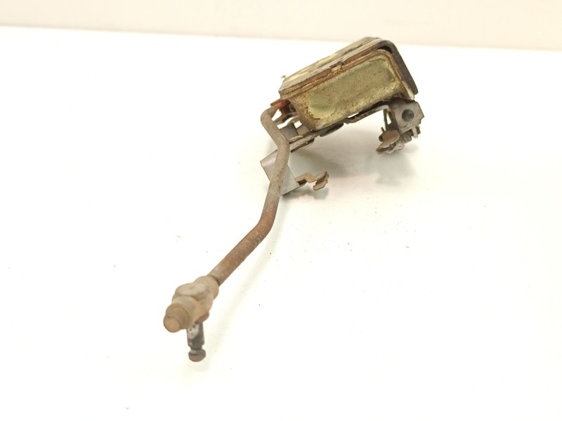 Recambio de cerradura puerta delantera izquierda para mitsubishi montero (l040) 2.5 td (l044g, l049g) referencia OEM IAM MB36530