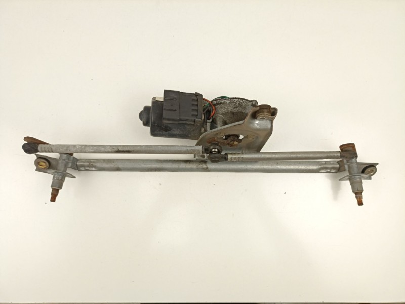 Recambio de motor limpia delantero para opel corsa 1.4 g referencia OEM IAM 22107719  