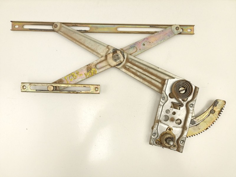 Recambio de elevalunas delantero derecho para mitsubishi montero (l040) 2.5 td (l044g, l049g) referencia OEM IAM MB257902  