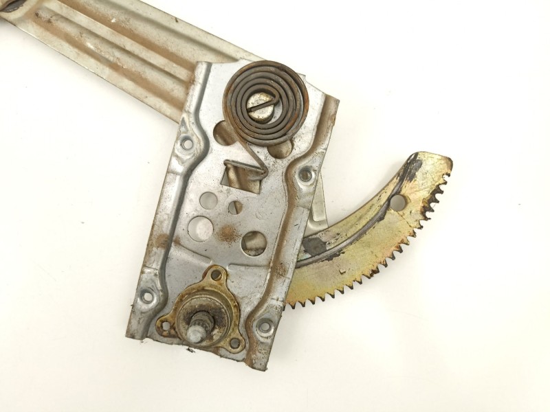 Recambio de elevalunas delantero derecho para mitsubishi montero (l040) 2.5 td (l044g, l049g) referencia OEM IAM MB257902  