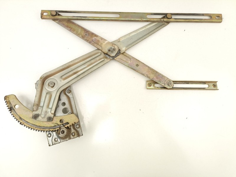 Recambio de elevalunas delantero derecho para mitsubishi montero (l040) 2.5 td (l044g, l049g) referencia OEM IAM MB257902  