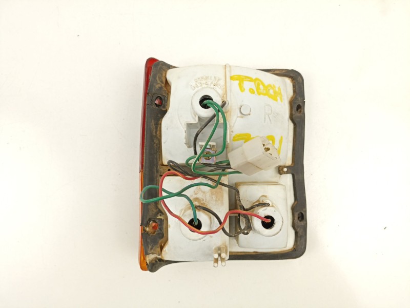 Recambio de piloto trasero derecho para mitsubishi montero (l040) 2.5 td (l044g, l049g) referencia OEM IAM MB283726  