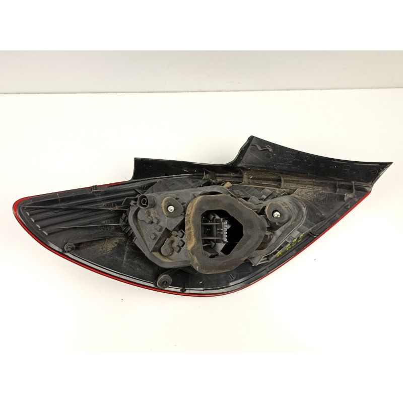 Recambio de piloto trasero derecho para opel corsa d (s07) 1.2 (l08, l68) referencia OEM IAM 13269051 89318821 