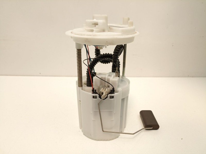 Recambio de bomba combustible aforador para opel corsa d (s07) 1.2 (l08, l68) referencia OEM IAM 13216318 0580314138 