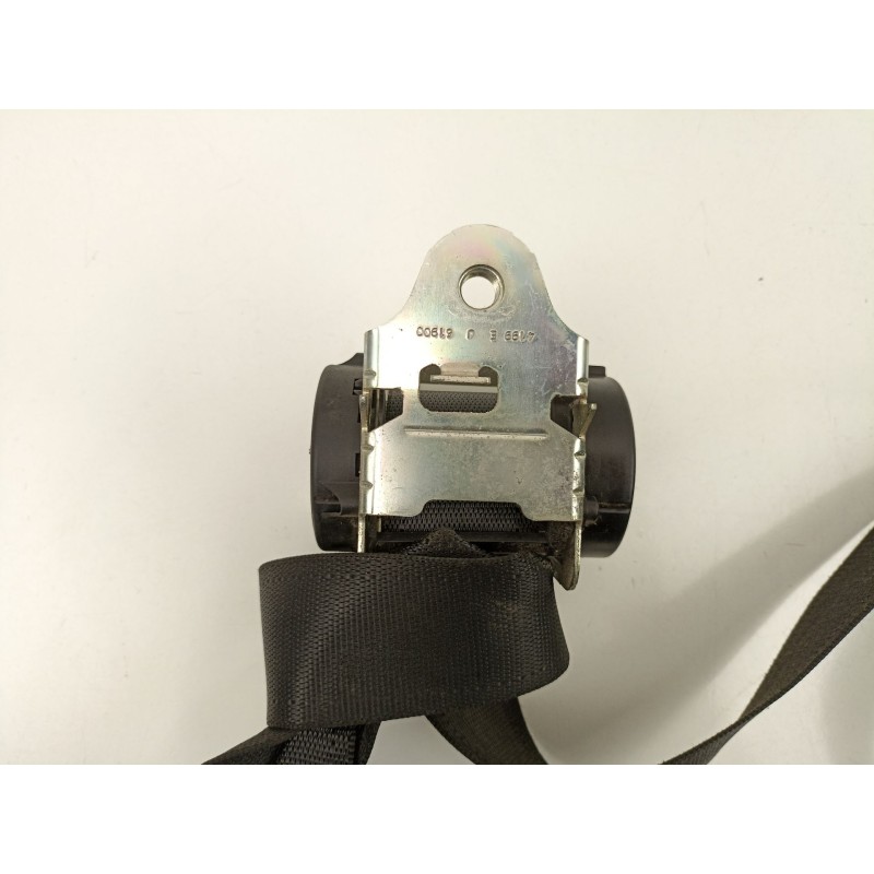 Recambio de cinturon seguridad delantero izquierdo para opel corsa 1.3 cdti 6v referencia OEM IAM 13225280  13153269