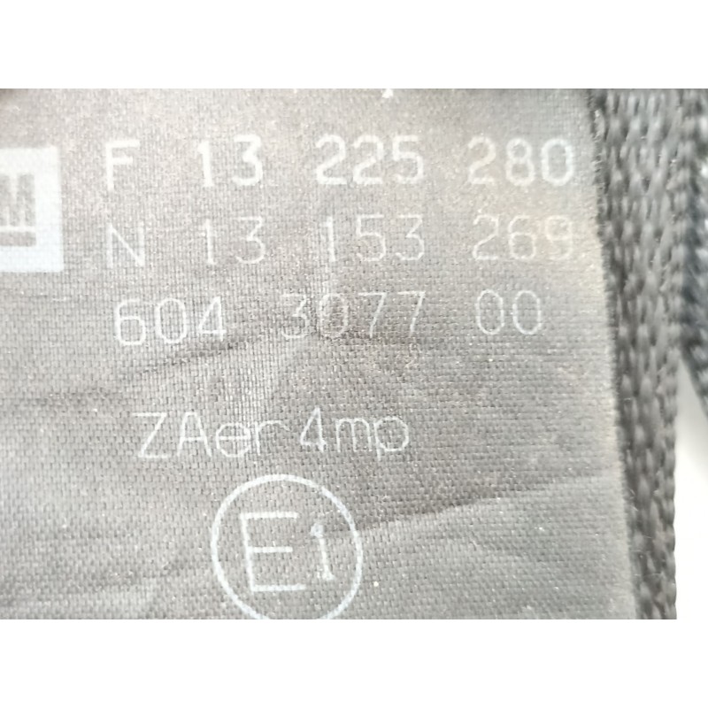 Recambio de cinturon seguridad delantero izquierdo para opel corsa 1.3 cdti 6v referencia OEM IAM 13225280  13153269