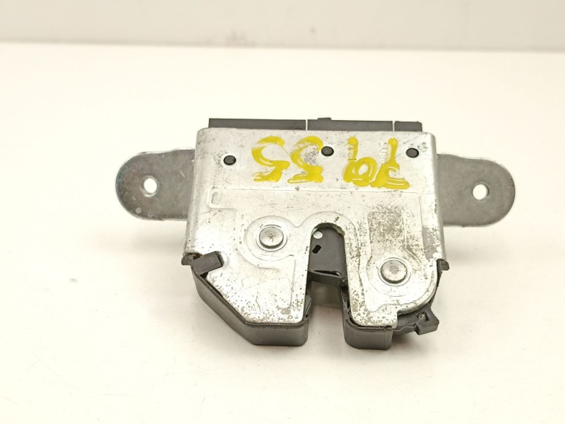 Recambio de cerradura maletero porton para opel corsa d selective referencia OEM IAM 13317445  