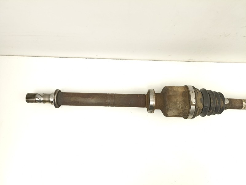 Recambio de transmision delantera derecha para renault clio iii (br0/1, cr0/1) 1.5 dci (br17, cr17) referencia OEM IAM 820049958