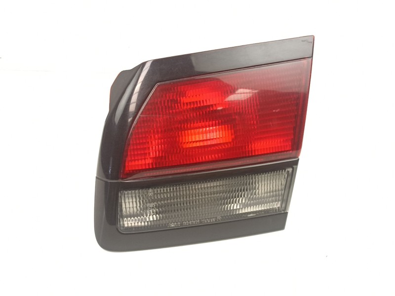 Recambio de piloto porton derecho para mazda 626 v hatchback (gf) 2.0 (gfer) referencia OEM IAM GE4T513F0B  