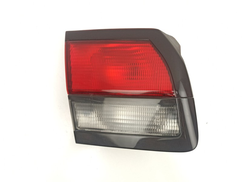 Recambio de piloto porton izquierdo para mazda 626 v hatchback (gf) 2.0 (gfer) referencia OEM IAM GE6T513G0B  