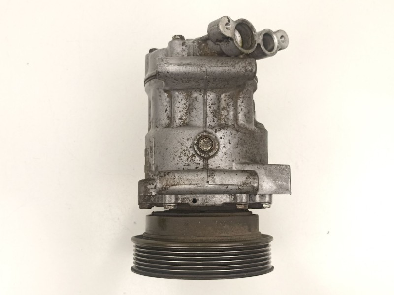 Recambio de compresor aire acondicionado para renault clio iii (br0/1, cr0/1) 1.5 dci (br17, cr17) referencia OEM IAM 8200365787