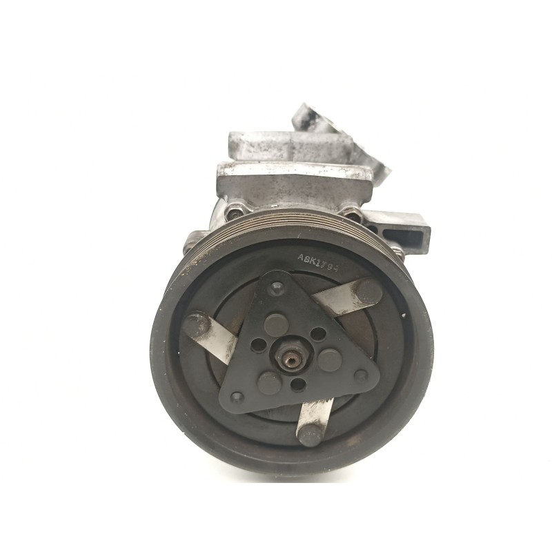 Recambio de compresor aire acondicionado para renault clio iii (br0/1, cr0/1) 1.5 dci (br17, cr17) referencia OEM IAM 8200365787