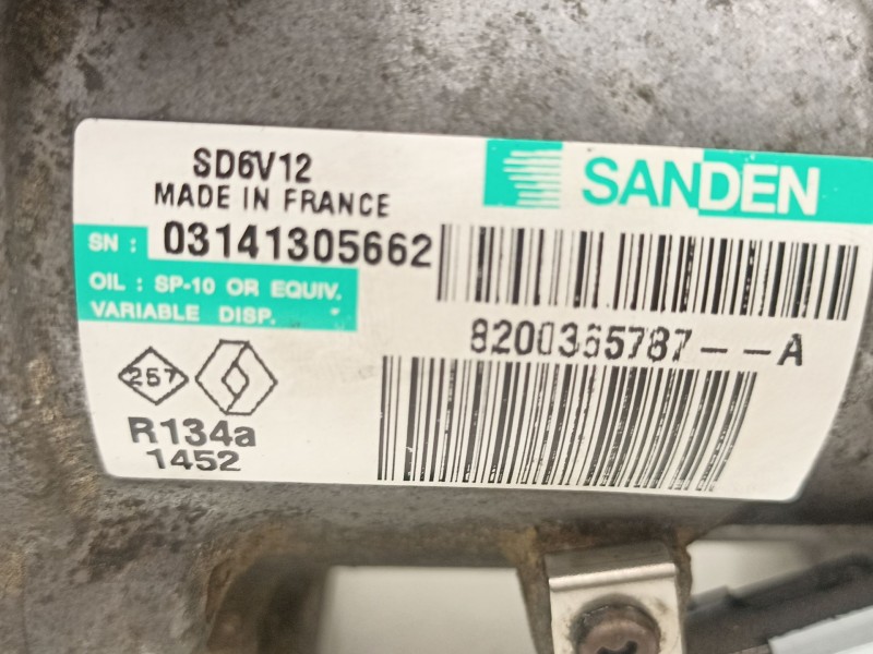 Recambio de compresor aire acondicionado para renault clio iii (br0/1, cr0/1) 1.5 dci (br17, cr17) referencia OEM IAM 8200365787